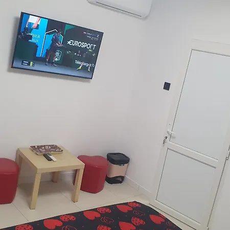 Casa Nedelcu Δωμάτια σε οικογενειακή κατοικία *