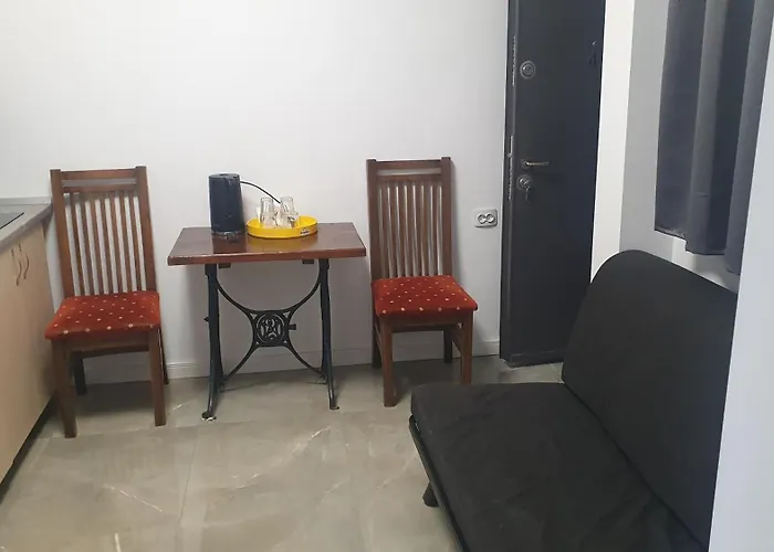 Casa Nedelcu Gazde/Camere de închiriat Craiova